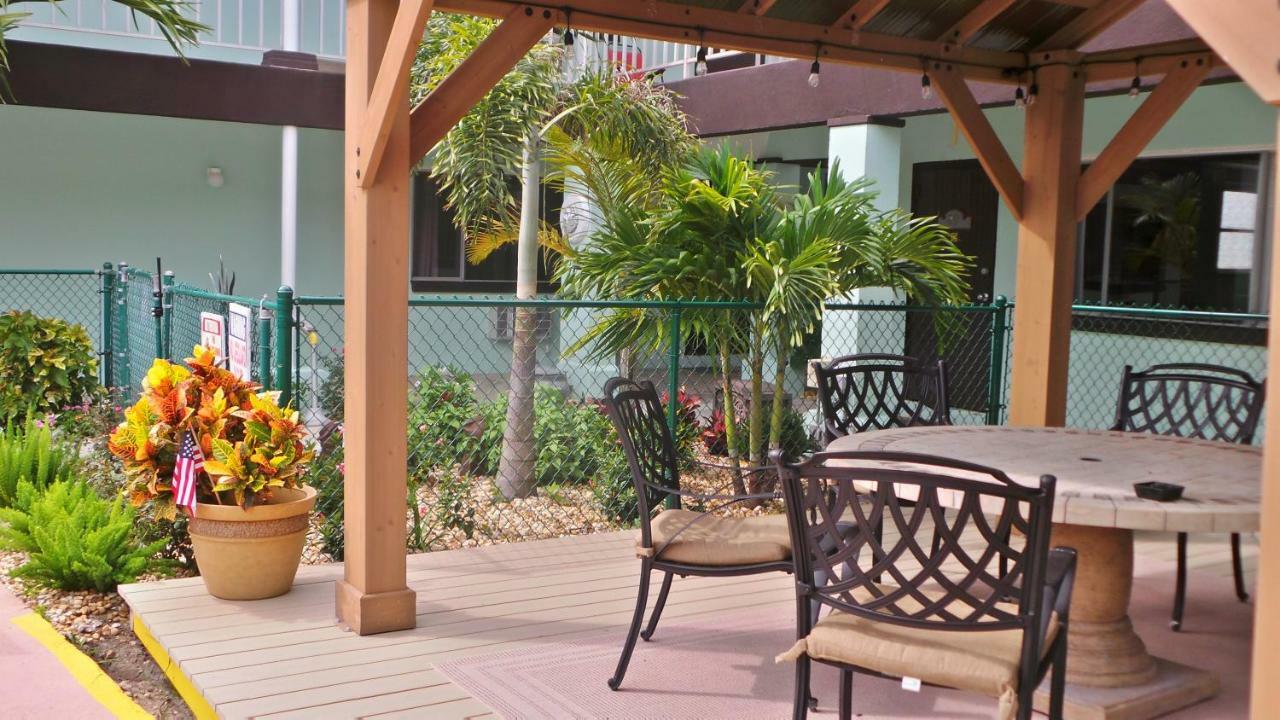 Island House Resort Hotel St. Pete Beach Exteriér fotografie